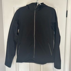 Lululemon Men’s Running Jacket. Size Medium.